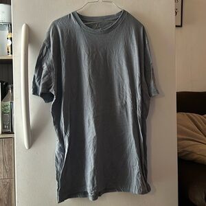 Plain men’s tshirt grayish blueish